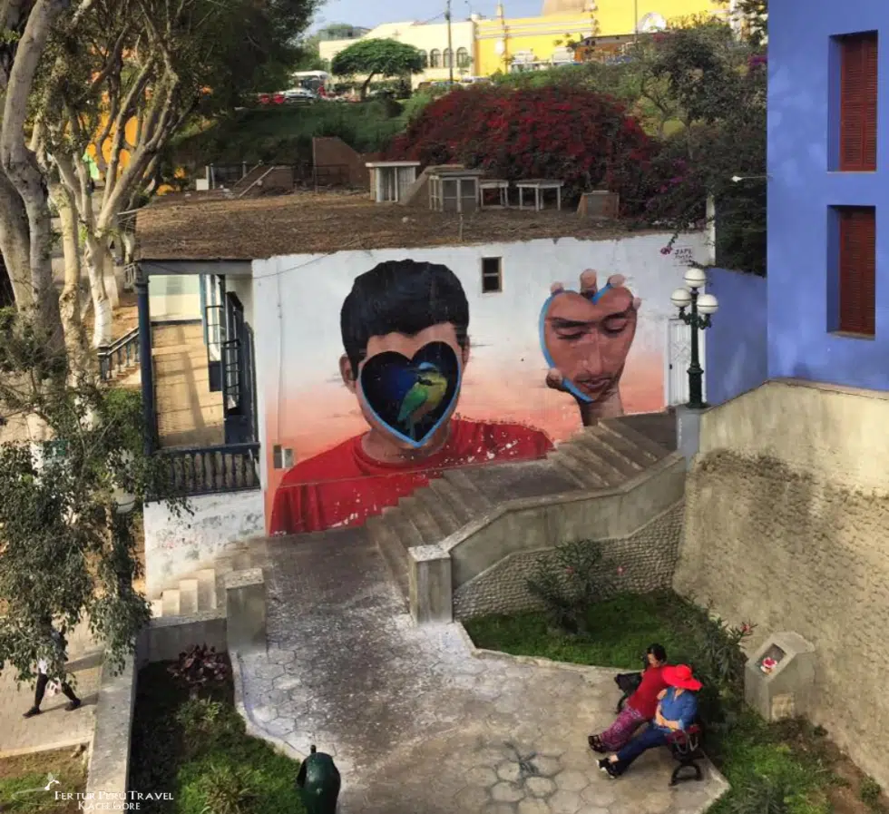 Photo of a mural taken from the Bridge of Sighs in the Barranco district of Lima