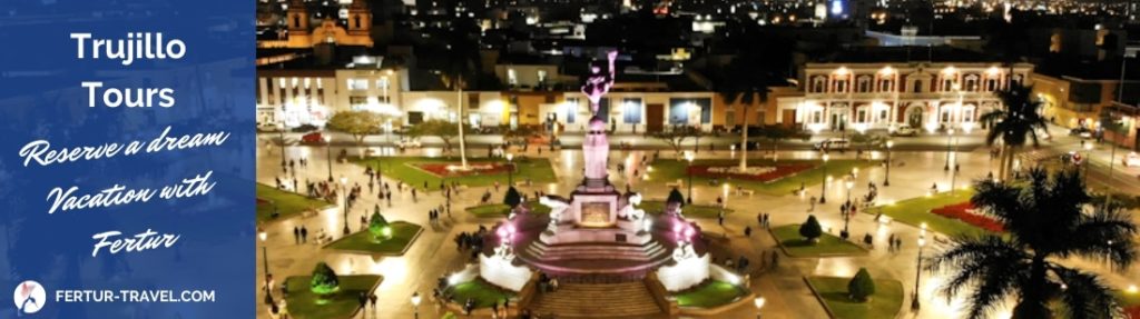 Trujillos main plaza brilliantly illuminated - Trujillo tour Packages